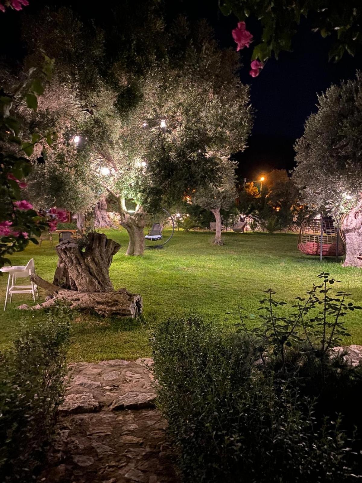 Suzi'Nin Bahcesi Bungalov Evler Datça Buitenkant foto